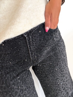 Jeans Lila (noir)