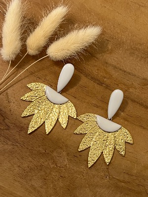 Boucles d’oreilles Elsa (blanches)