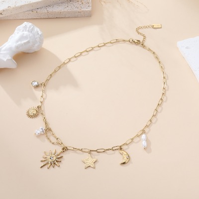 Collier Laura